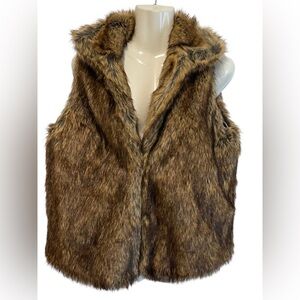 Mark & Graham Faux Fur Vest in Brown and Black